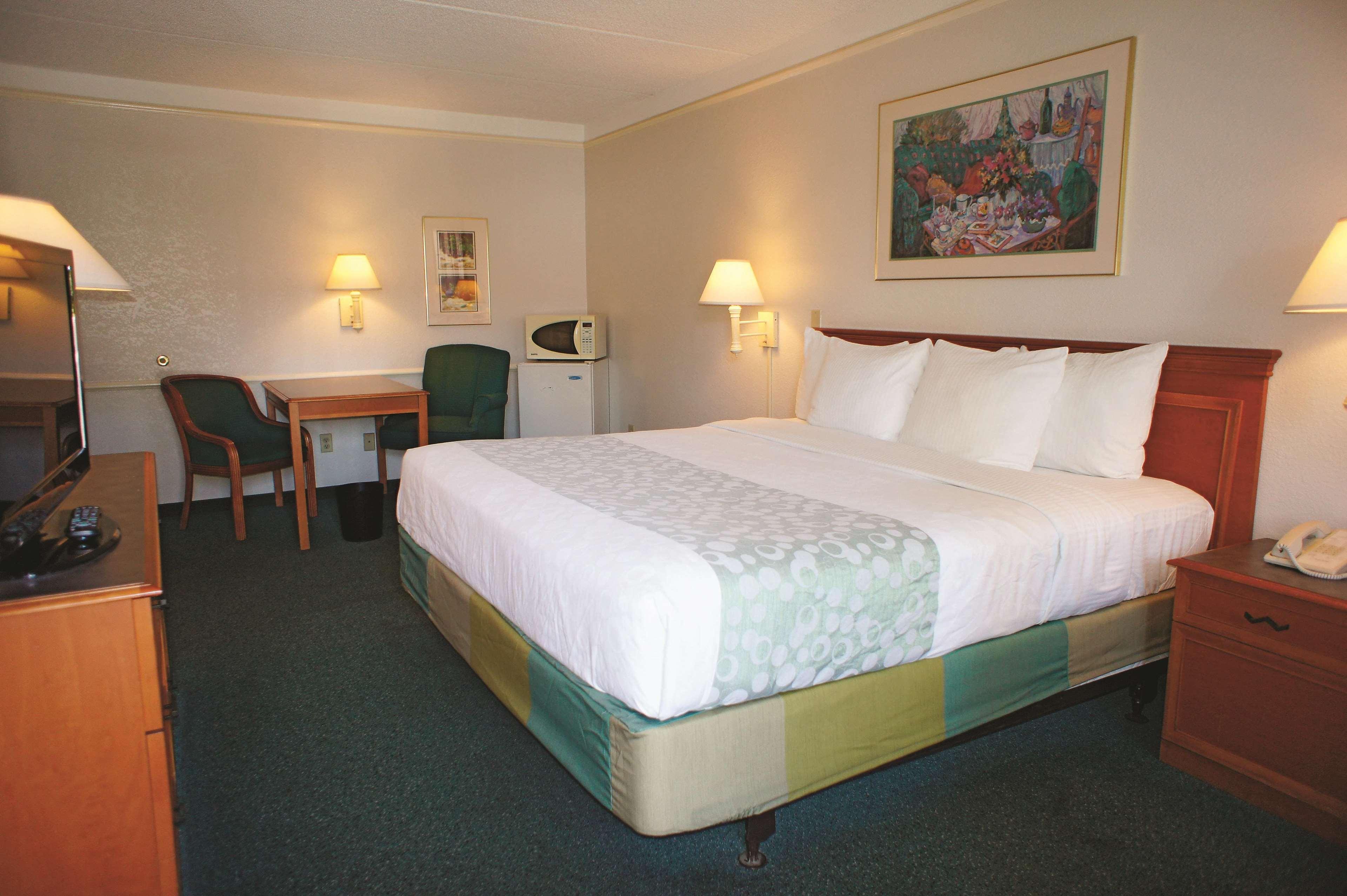 La Quinta Inn By Wyndham Bakersfield South Exteriör bild